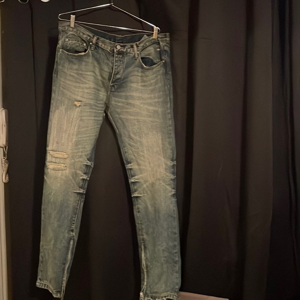 MNMI Men’s distressed blue jeans 38 waist 34 length button fly